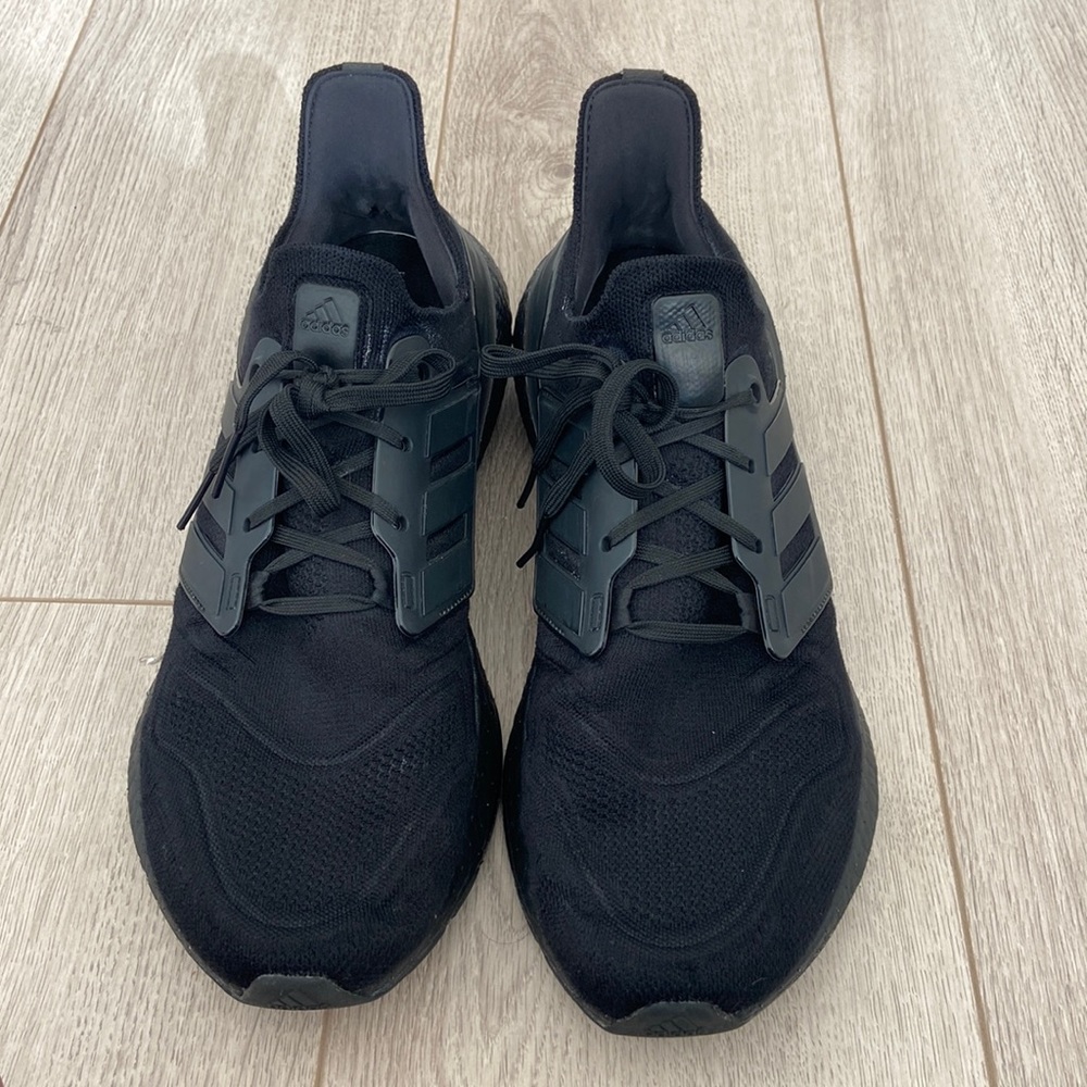 Men’s Adidas Ultraboost 22 | Running | Size 11.5 | Triple Black